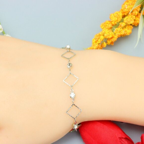 "Elegant & Trendy Bracelet, A Perfect Gift for Women, Thoughtful, EVCH1857 - Picture 6 of 10